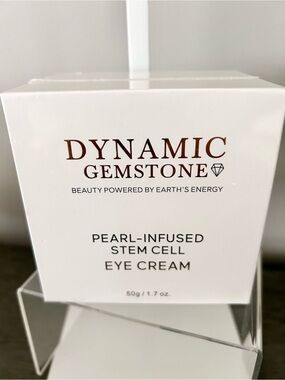 Dynamic Gemstone Pearl-Infused Stem Cell Eye Cream